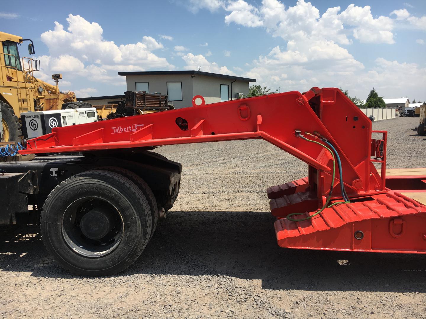 ./imagenes/INVOICE/2019/16212/LOW BOY TALBERT 3 EJES (28).JPG